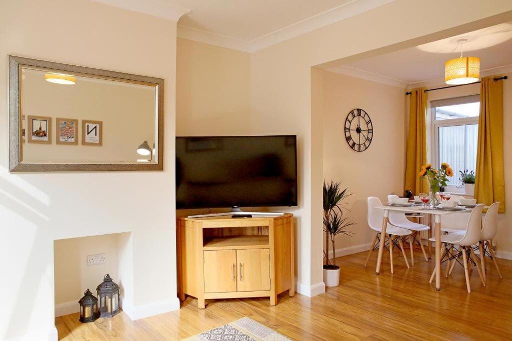 Stylish Norwich Stay Near Cathedral With Parking Extérieur photo